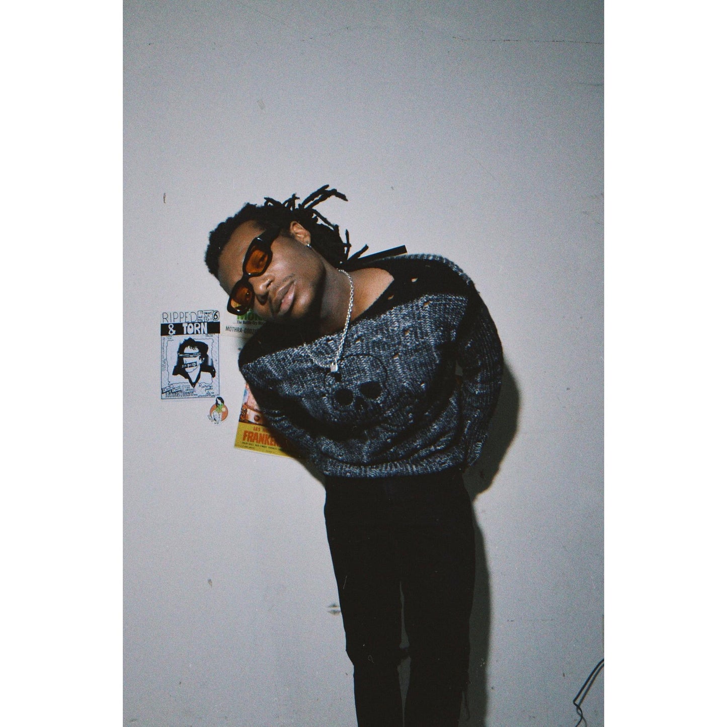 Memento Distressed Knit