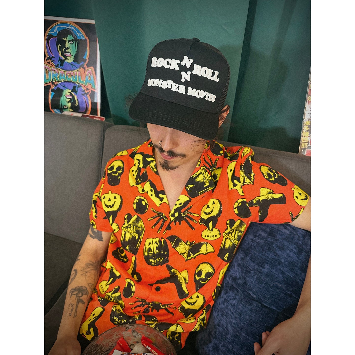 Trick or Trinkets II Button-Up