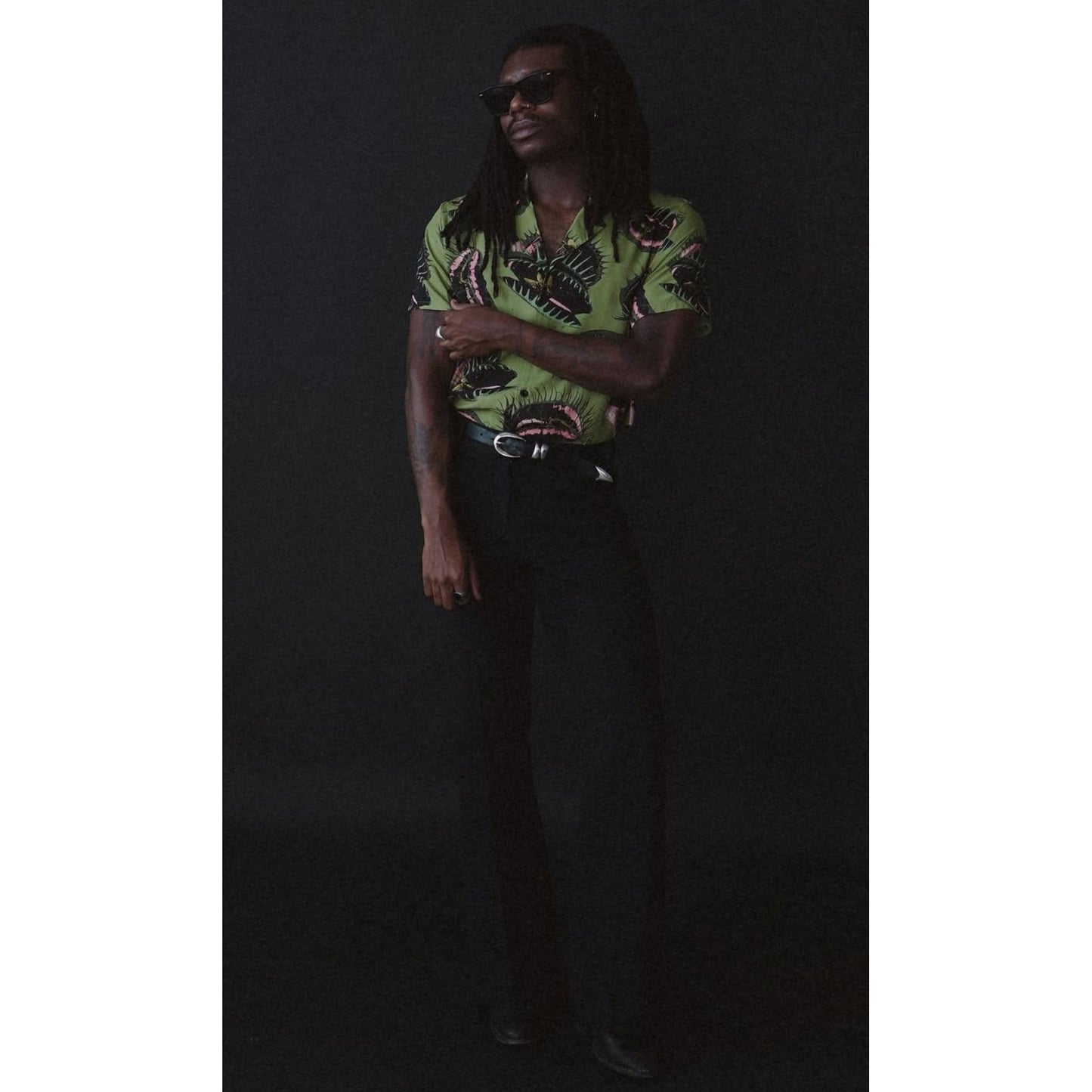 Venus Fly Trap Button-Up