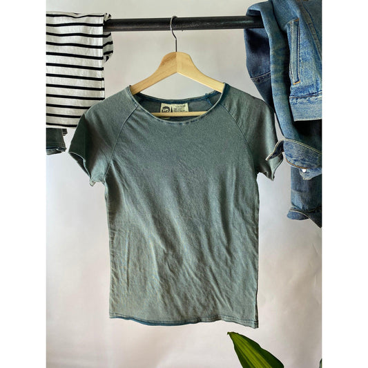 Indigo Raw Neck